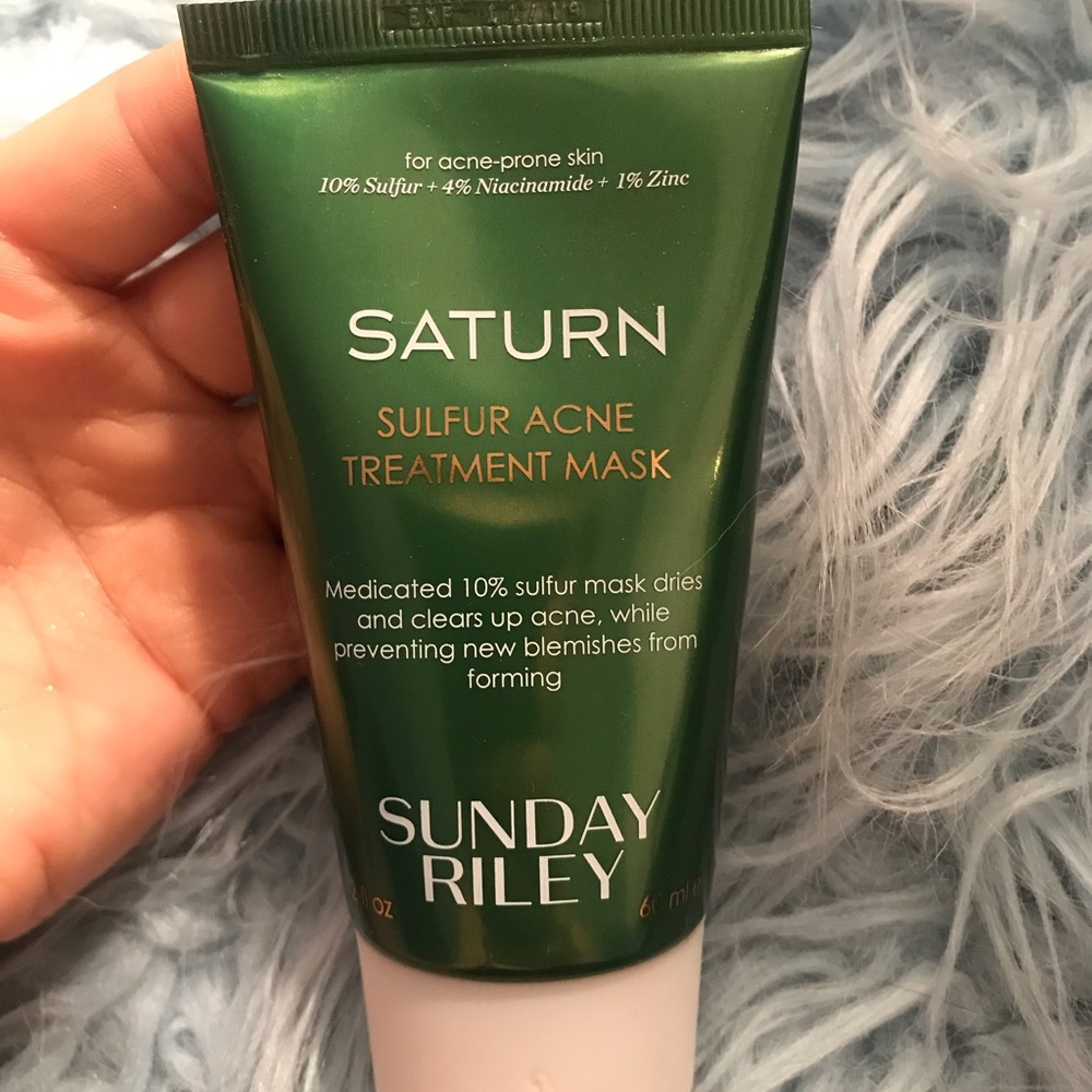 SUNDAY RILEY Saturn Sulfur Acne Treatment Mask